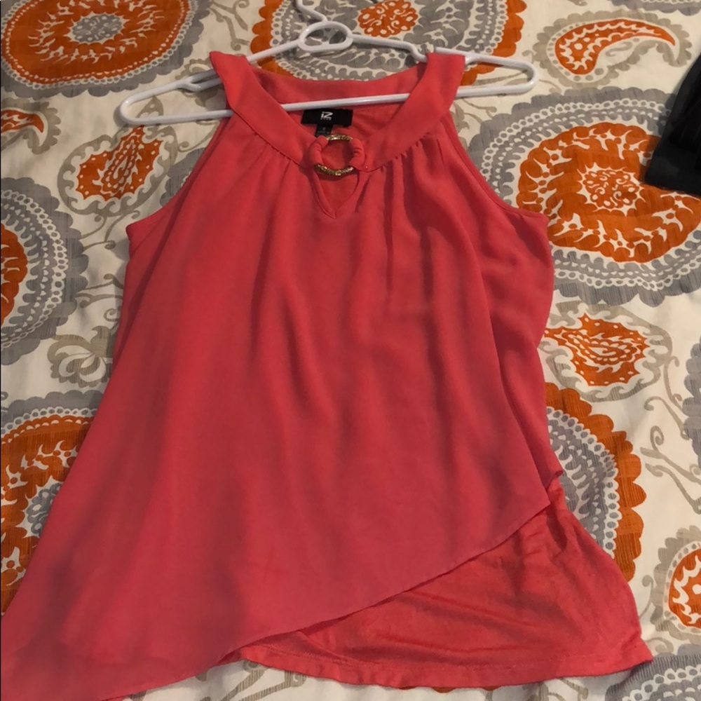 Super cute dressy top